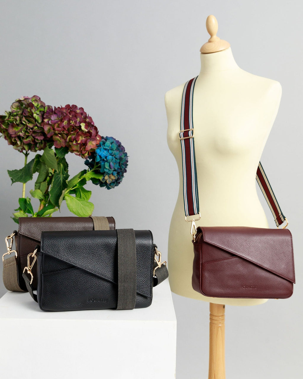 Adjustable Woven Crossbody Bag Strap with Gold-Tone Snap Hooks