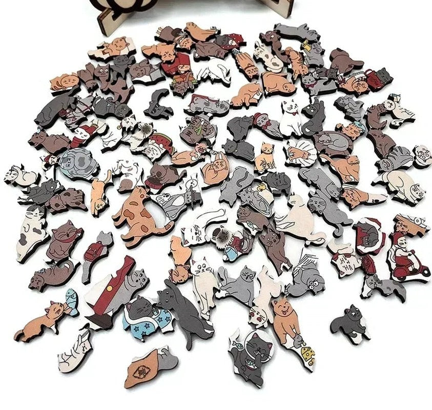 Cat-Shaped Wooden Jigsaw Puzzle with 135 Cat Pieces and Gift Box