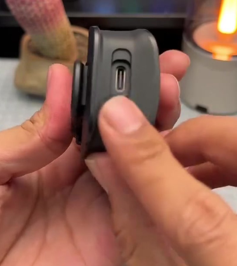 Clip-On Wearable Bluetooth Speaker, Waterproof Mini Speaker