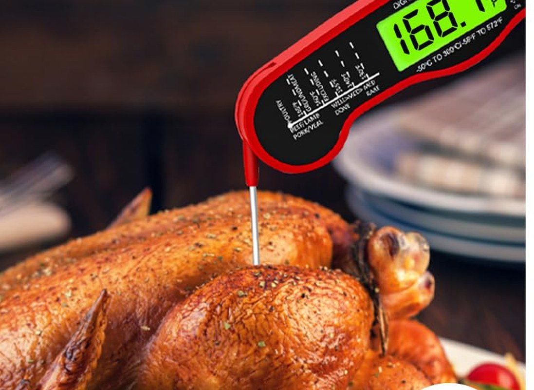Instant-Read Digital Meat Thermometer – Foldable Probe & Backlight