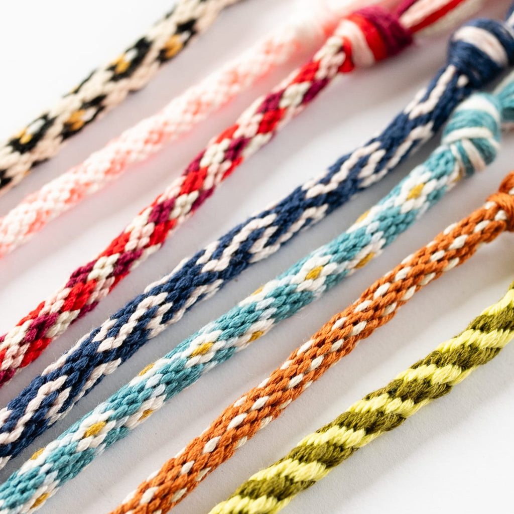 Kumihimo Friendship Bracelet Kit – Braid Your Own Colourful Bracelets
