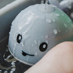 Light-Up Whale Bath Toy – Sprays Water and Glows in the Bath