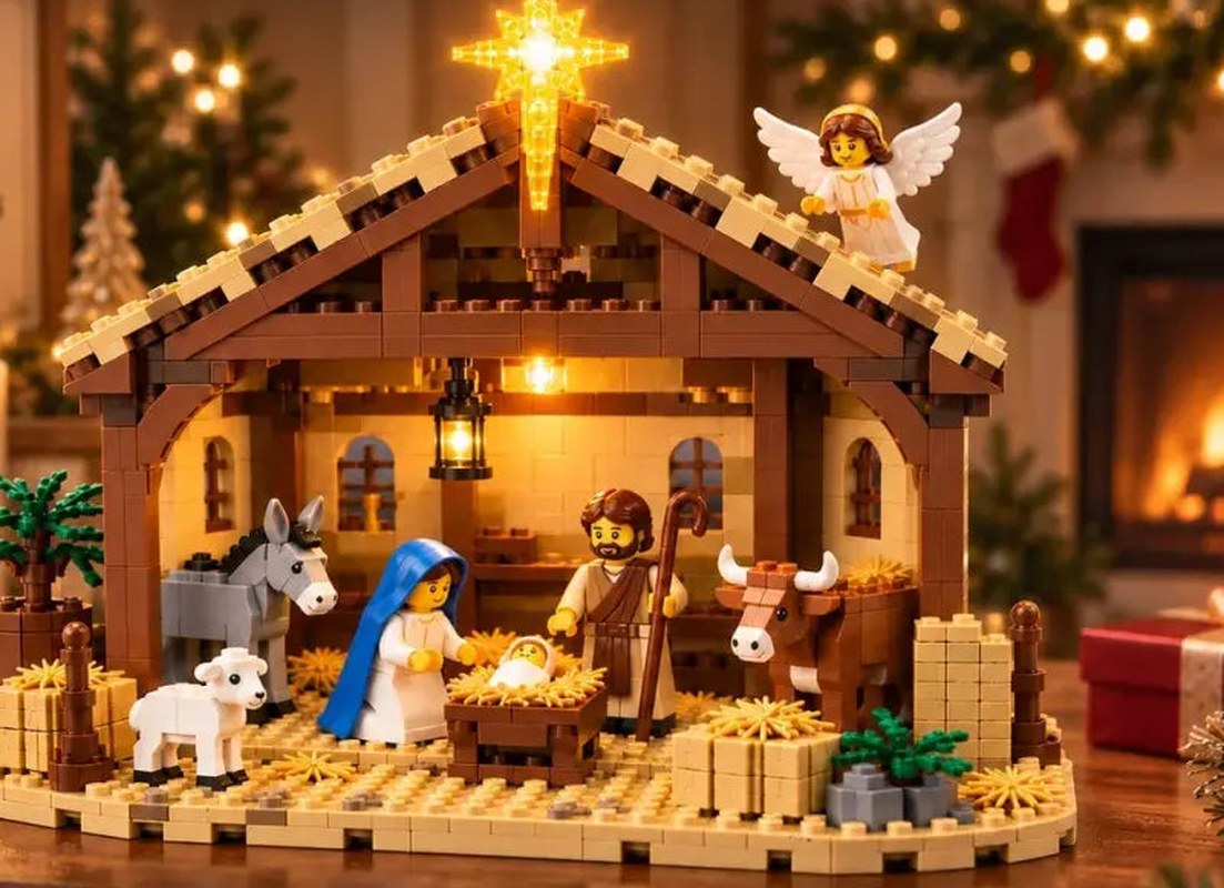Nativity Scene Building Block Set with Light-Up Star and Stable