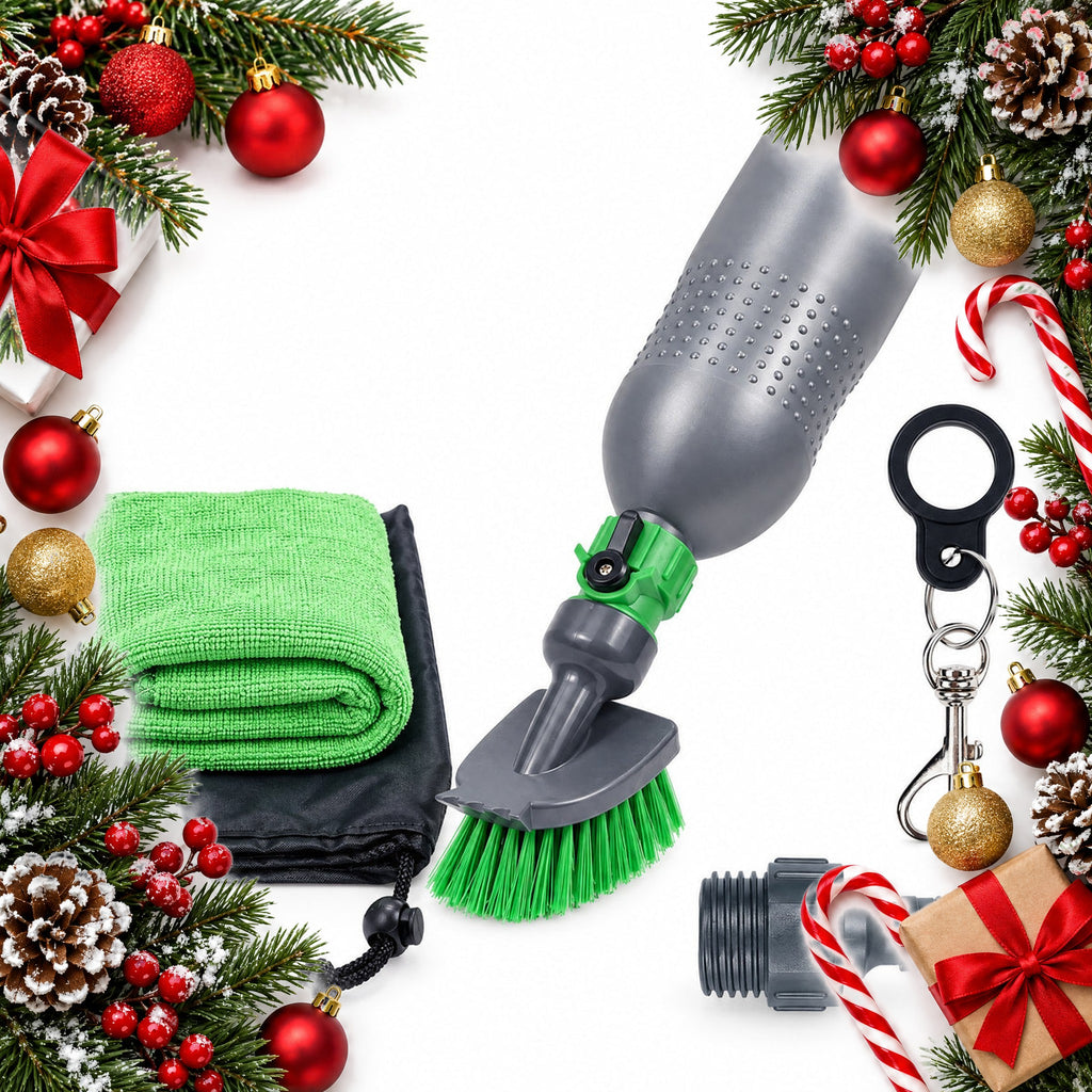 portable golf shoe and club cleaning brush kit with water bottle — Christmas stocking filler gift