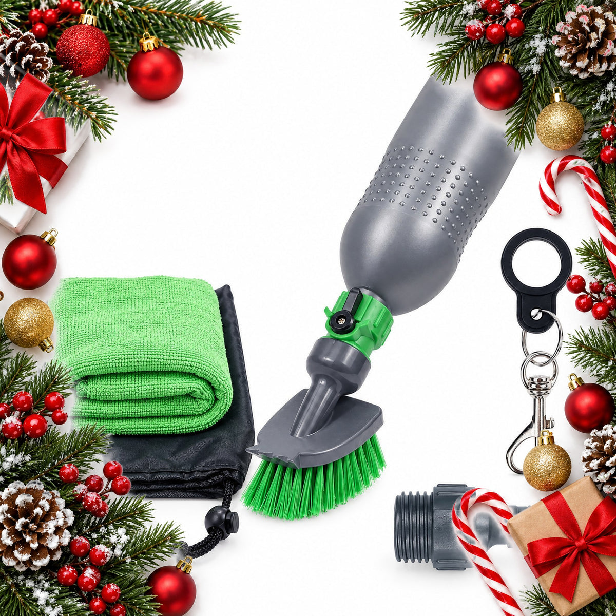 portable golf shoe and club cleaning brush kit with water bottle — Christmas stocking filler gift