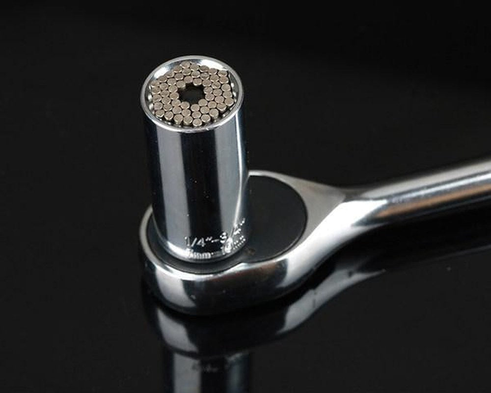 Universal Grip Socket with Drill Adapter – One Socket, Many Sizes